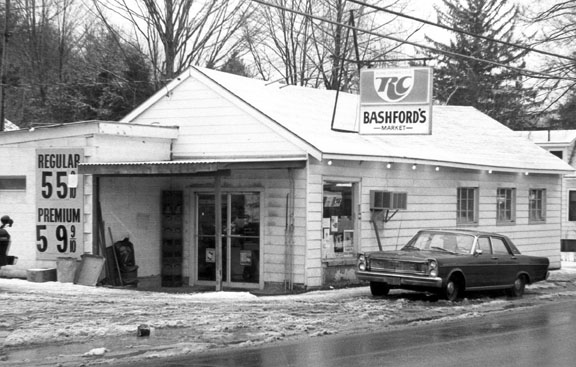 Bashford's Market in the 1970s, West Sand Lake; click on the image for a larger version