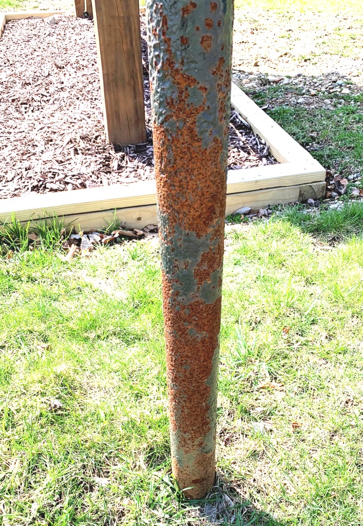 rusty pole