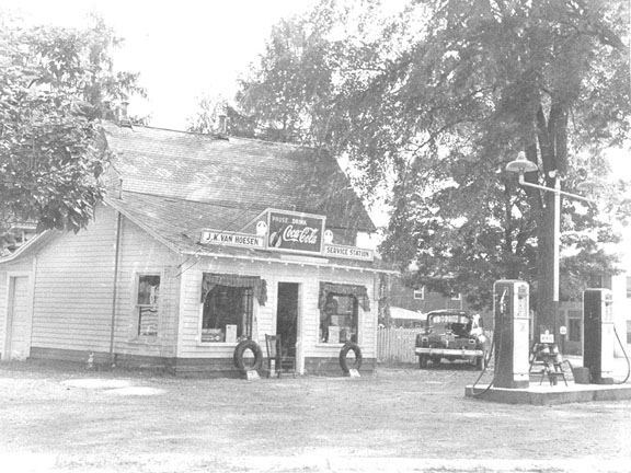Gas station, northeast corner, West Sand Lake; click on the image for a larger version